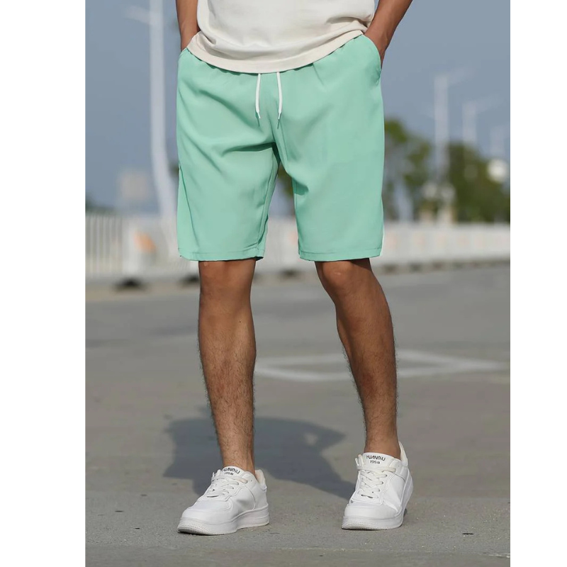 CASS | CASUAL SHORTS WITH DRAWSTRINGS