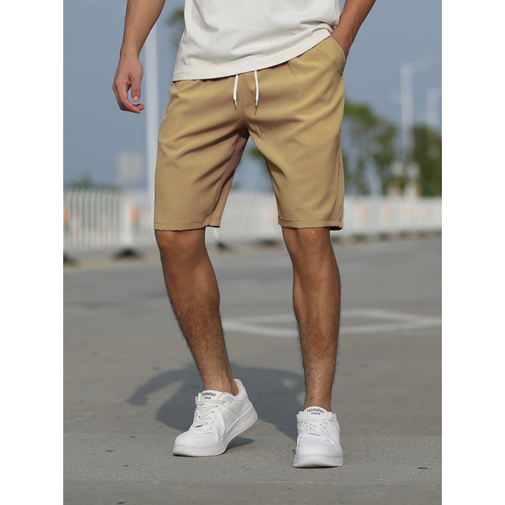 CASS | CASUAL SHORTS WITH DRAWSTRINGS