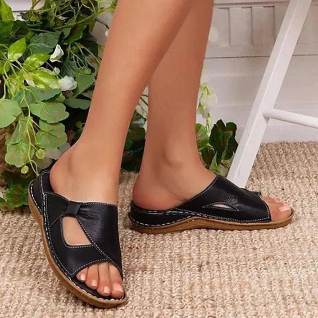 VELMA | COMFORTABLE ORTHOPAEDIC SANDALS