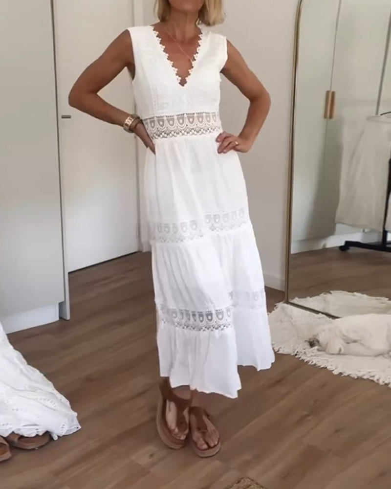 STEPHANY | ELEGANT V-NECK DRESS