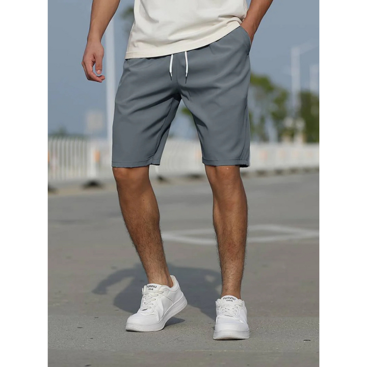CASS | CASUAL SHORTS WITH DRAWSTRINGS