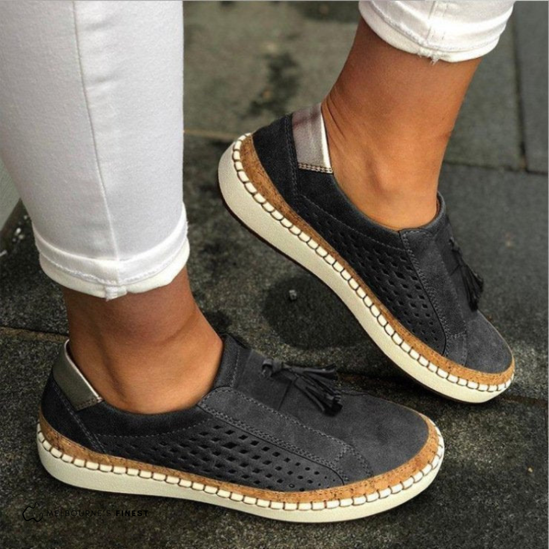ELARA | ORTHOPAEDIC COMFORTABLE SLIP-ONS