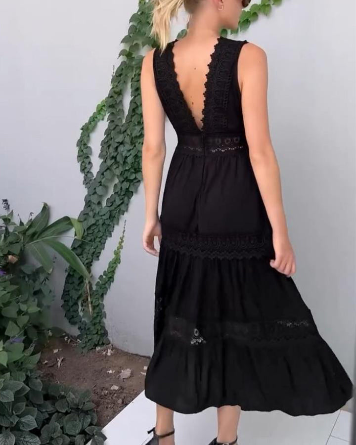 STEPHANY | ELEGANT V-NECK DRESS