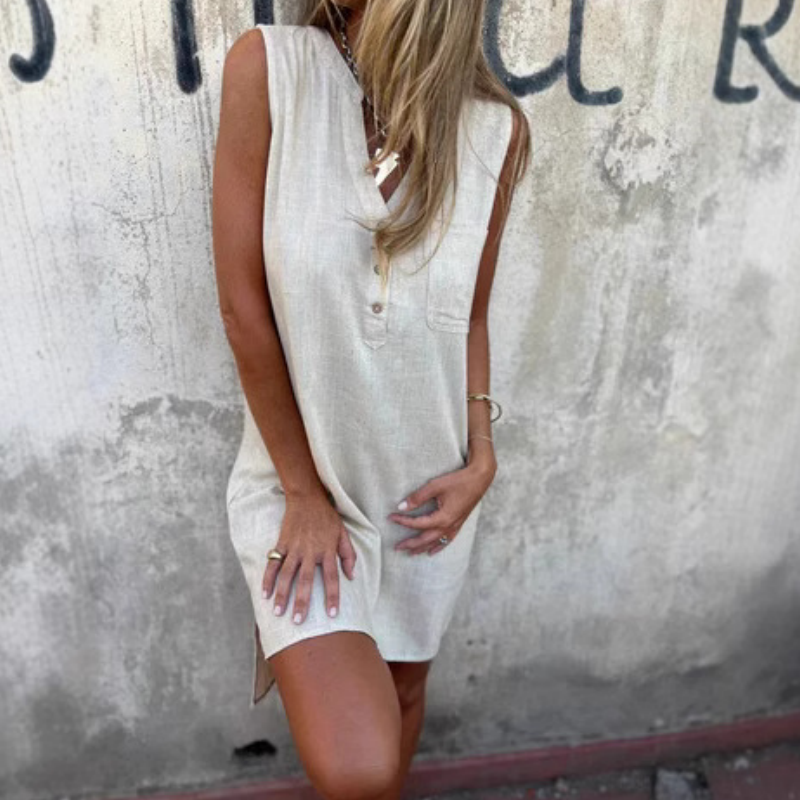 ILYANA | CLASSIC SLEEVELESS DRESS