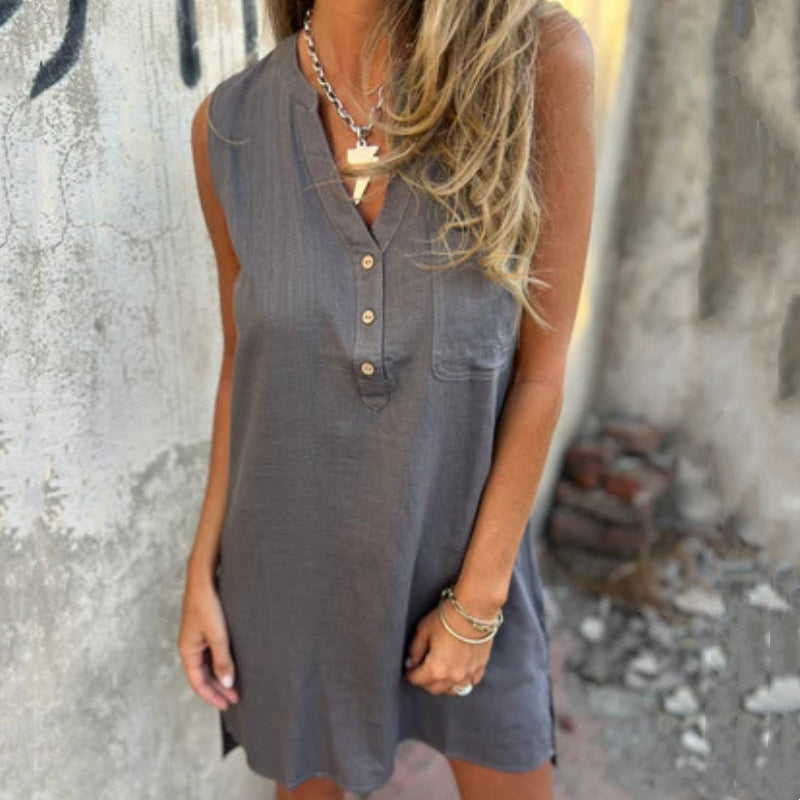 ILYANA | CLASSIC SLEEVELESS DRESS